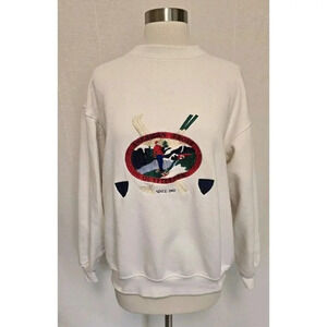 American Eagle Outfitters 90s Vintage Sweatshirt Size Medium Embroidered Ski